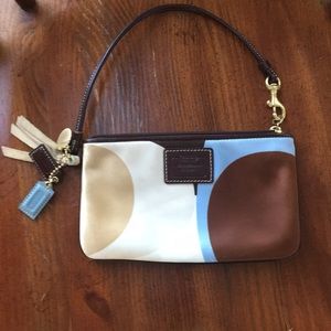 Make an offer before she's gone! Authentic Coach!