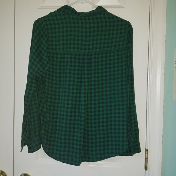 A&F Gingham Plaid Flannel Button Down - Picture 3 of 5