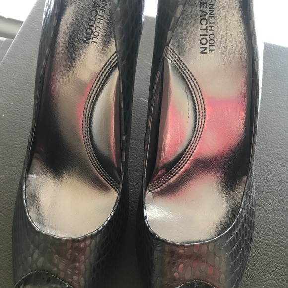 Kenneth Cole size 10 - Picture 3 of 6