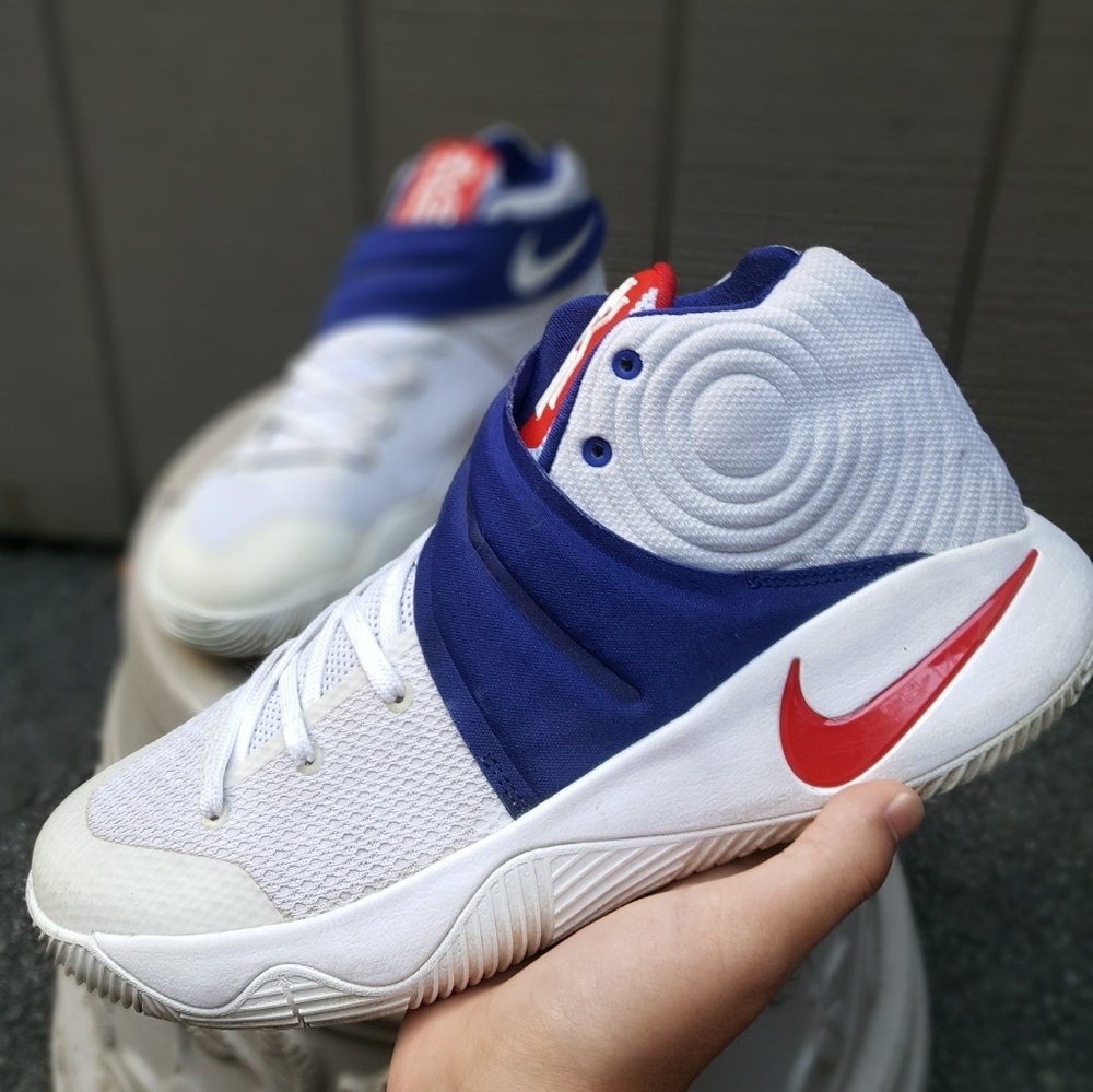 Men's Kyrie 2 USA Size 10