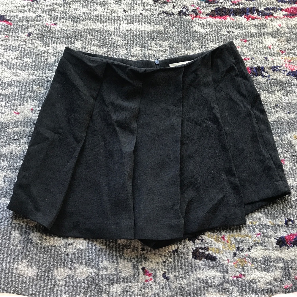 Pleated Skort