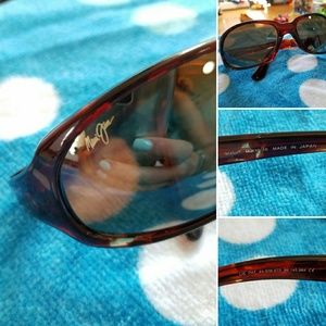 MAUI shades lightly used