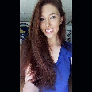 Meet your Posher, Brittany