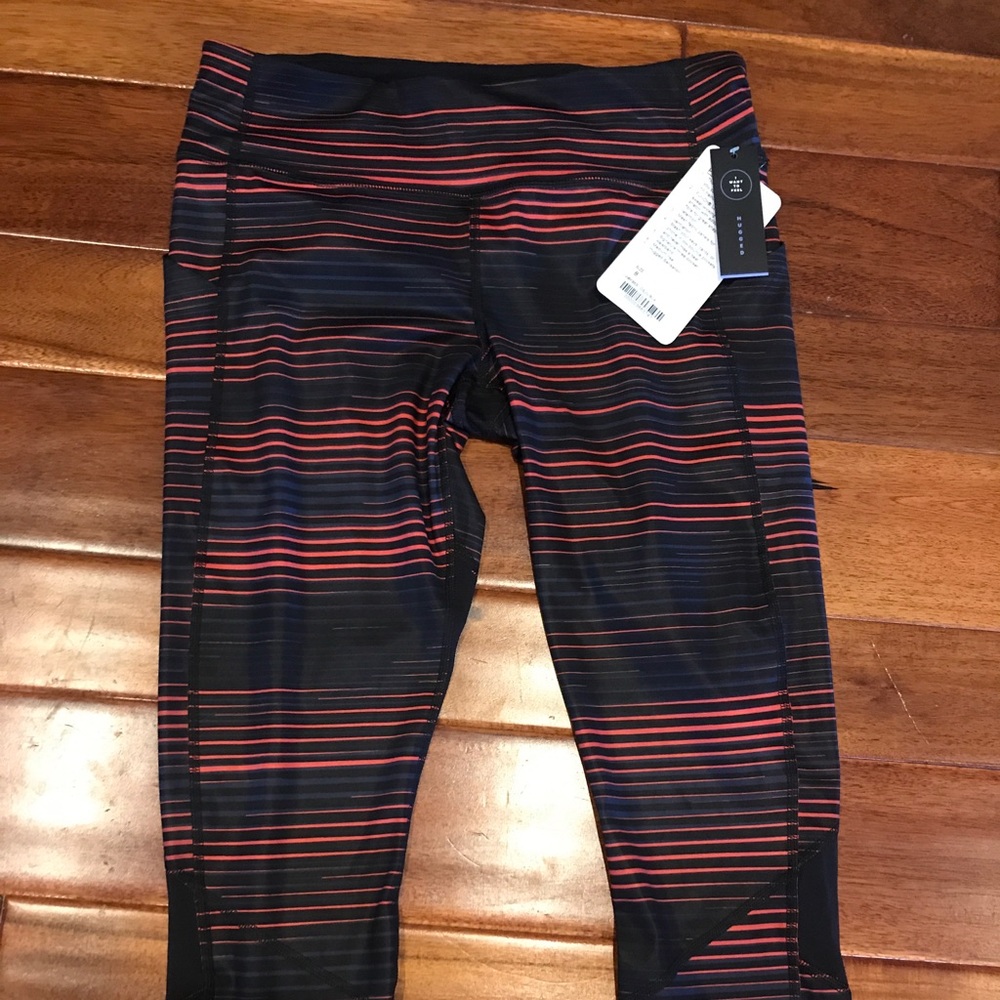 Lululemon pace rivals nwt size 8