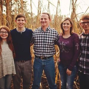 Meet your Posher, Twin leon