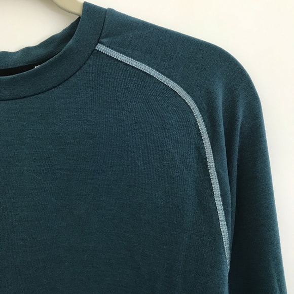 Nike Running Dri-Fit Sprint Fleece Teal Shirt - Picture 5 of 8