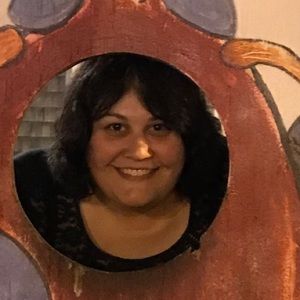 Meet your Posher, Elizabeth