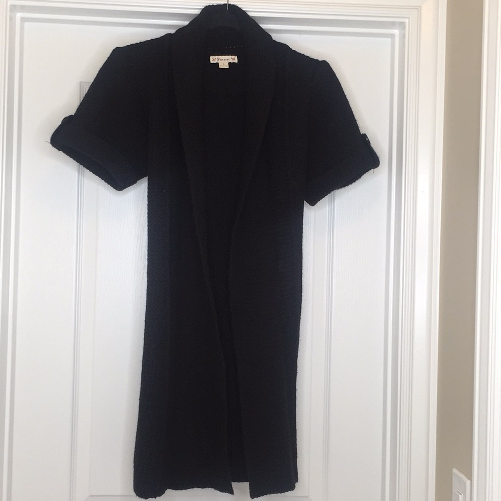 Short sleeve sweater black