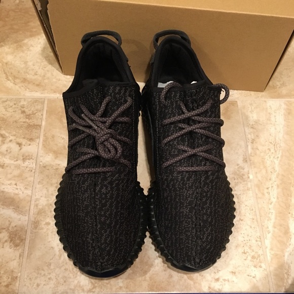 SOLD Yeezy pirate 2016 size 11 authentic - Picture 3 of 6