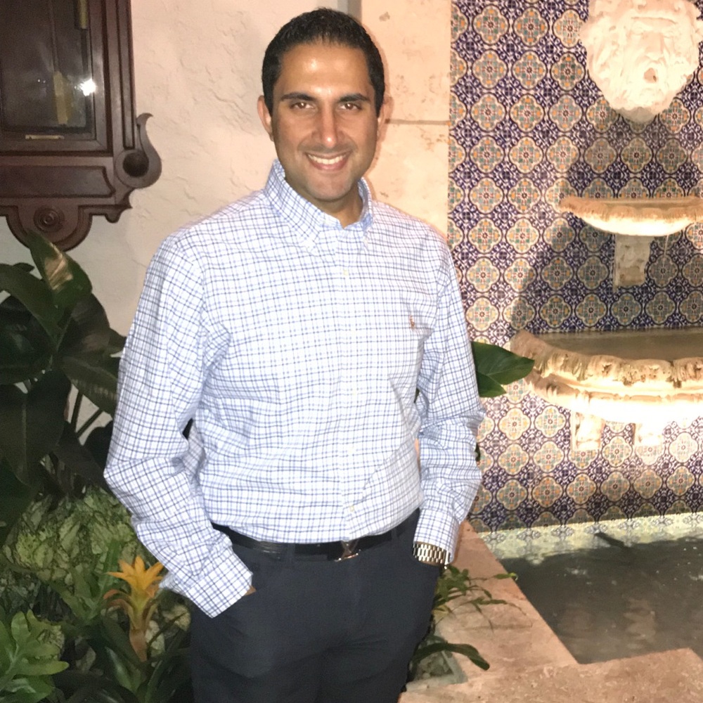 Meet your Posher, Amro