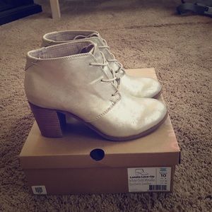 Toms Lunata Lace up boot