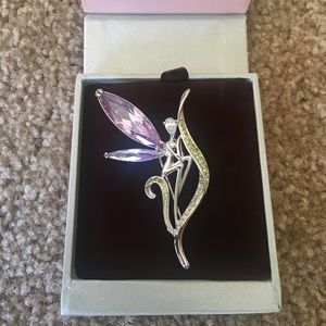 Brand new crystal brooch