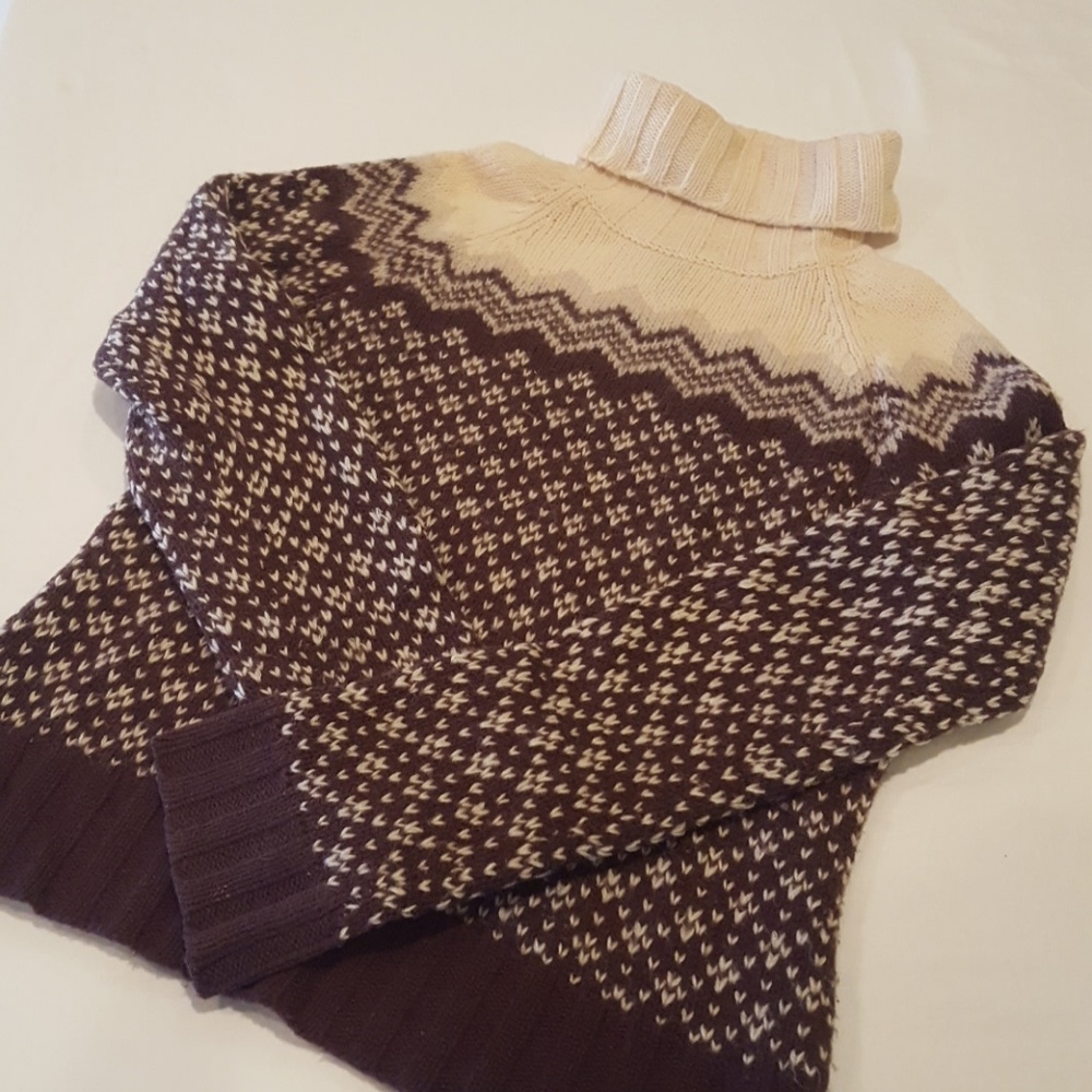 Womens American Eagle sweater