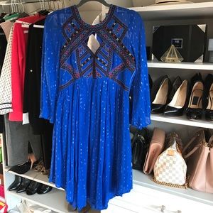 Free people size small blue embroidered dress