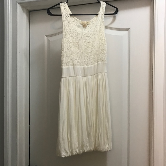 Forever 21 Dresses & Skirts - Forever 21 cream dress with Crocheted top