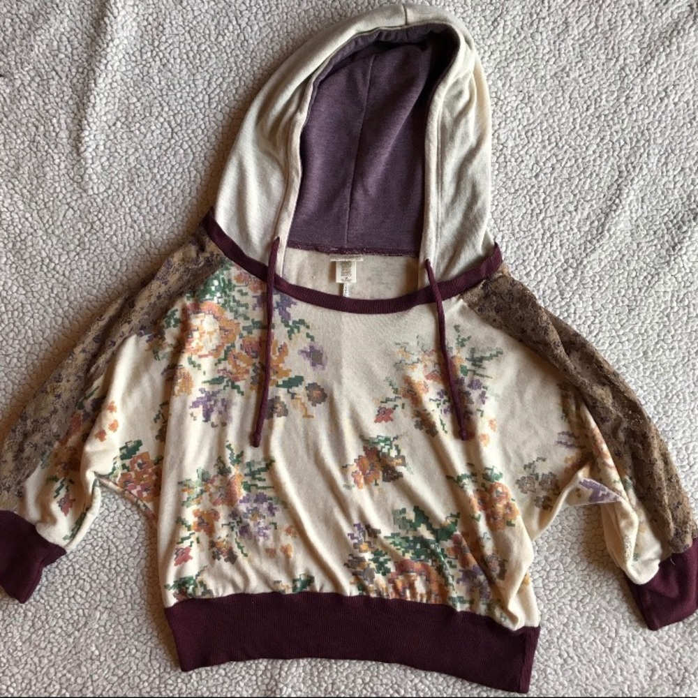 Daytrip Crop Top Sweater
