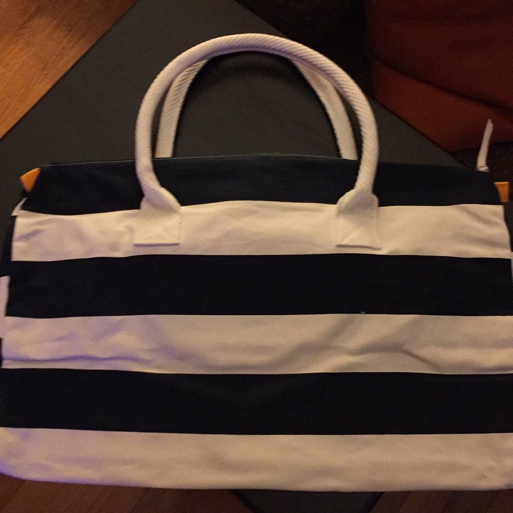 TOTE/BEACH-POOL BAG