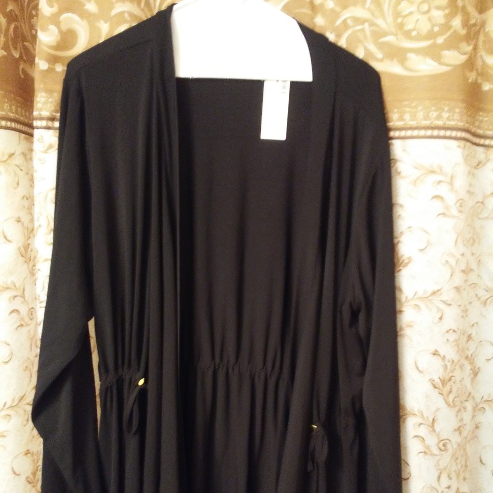 NWT Avenue - Black Cardigan Size 18/20