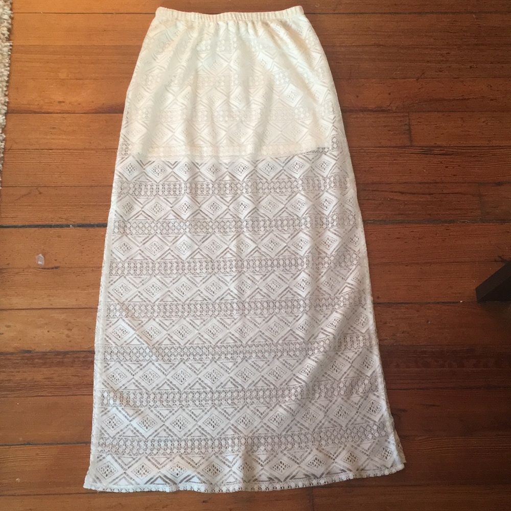 White lace maxi skirt
