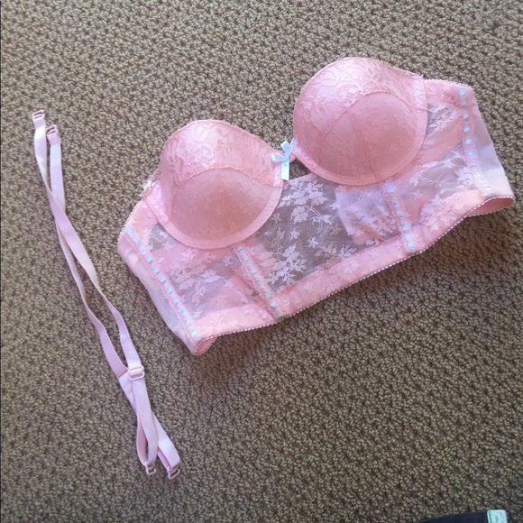 Sexy pink bra! Small strapless optional! 💋 - Picture 3 of 6