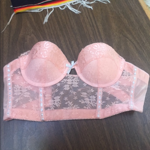 Sexy pink bra! Small strapless optional! 💋 - Picture 4 of 6