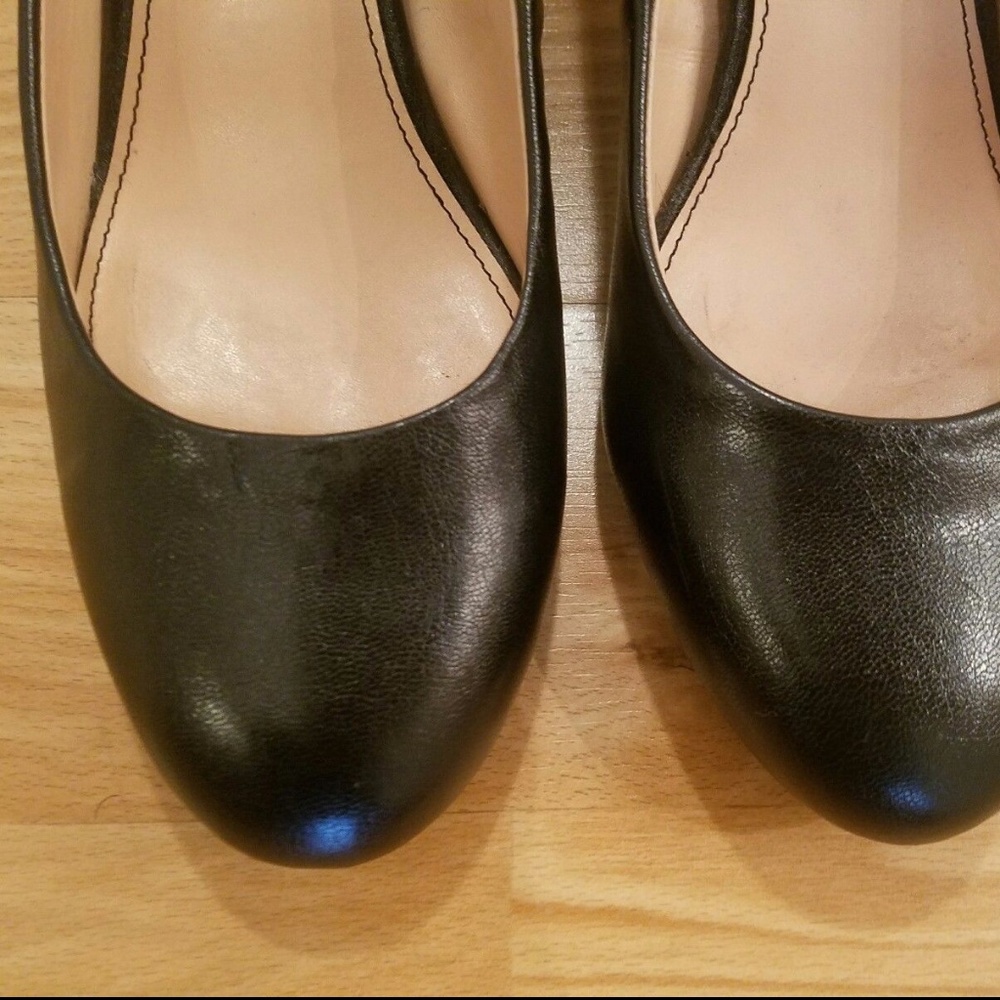 Tommy Hilfiger Women Round Toe Leather Black Heels