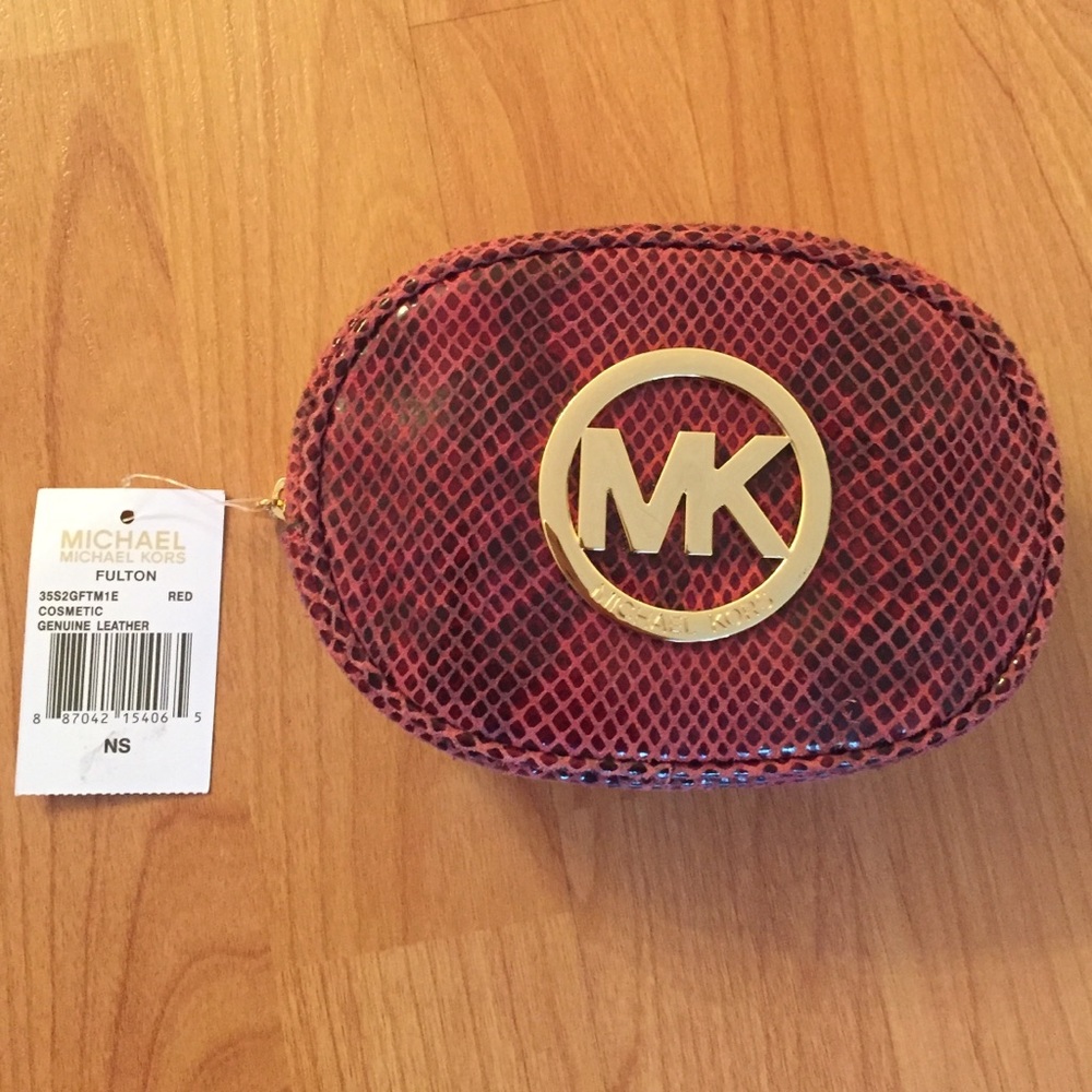 Brand NEW MAKEUP BAG