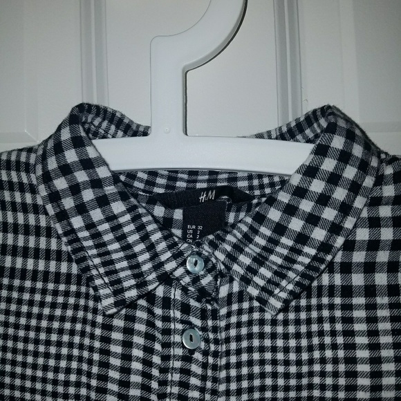 ☃ H&M Oversized Flannel - Picture 3 of 4