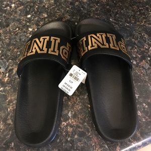 Victoria's Secret Pink