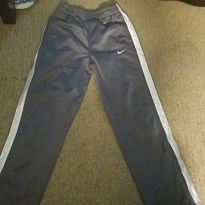 Nike size 7 warm up pants