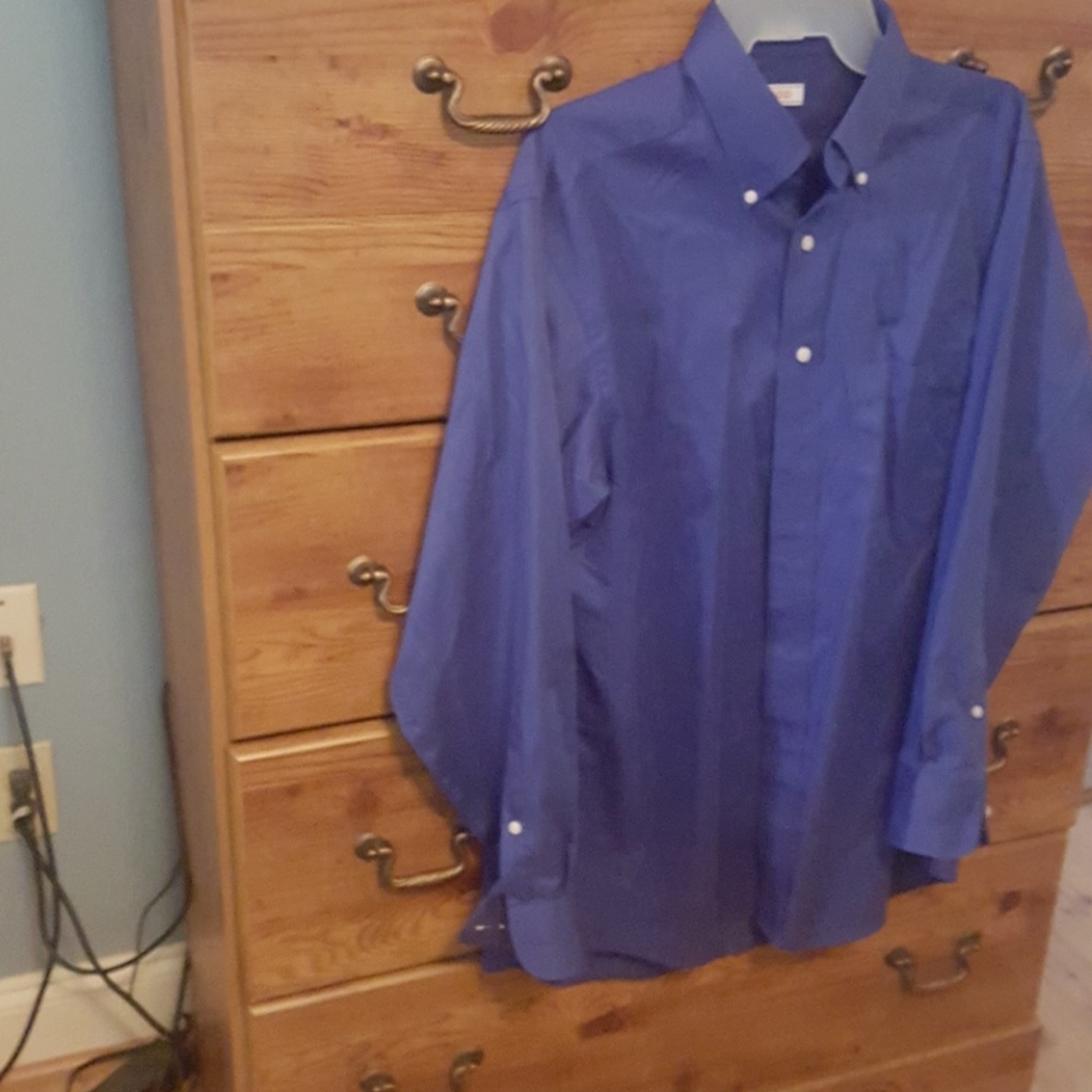 Izod men dress shirt