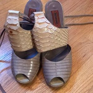 Missoni platform tie up heels