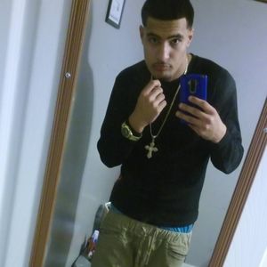 Meet your Posher, Cesar