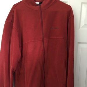 Columbia sweatshirt
