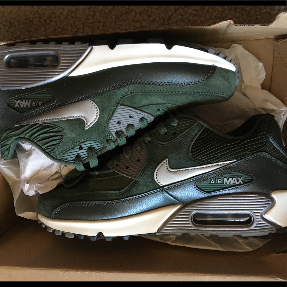 Womens Suede AirMax