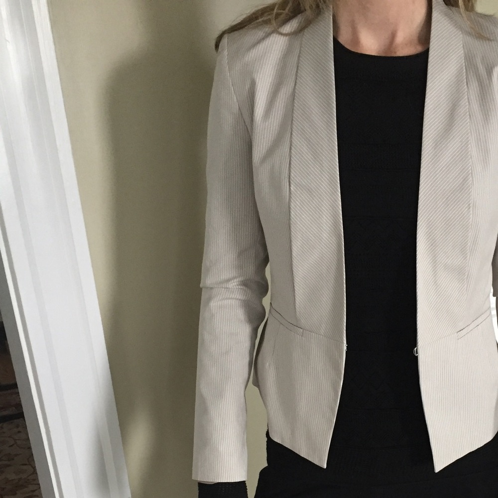 Halogen blazer size 2
