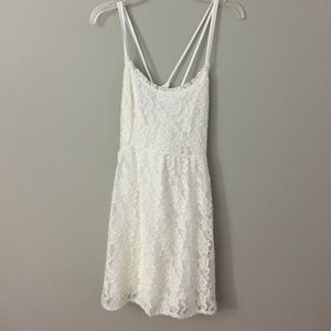 White Lace Mini