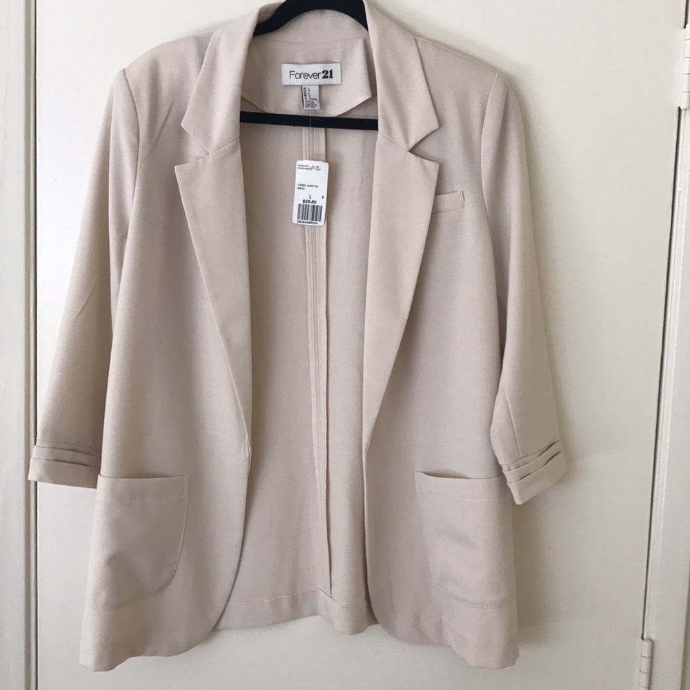 Forever 21 beige blazer