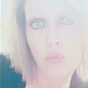 Meet your Posher, Becky