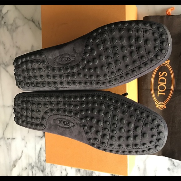 TODS men shoes size 40 euro6-1/2 almost brand new