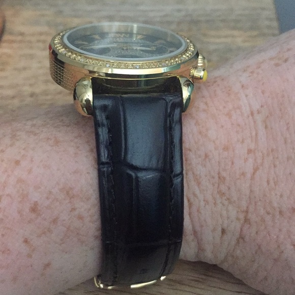JBW woman\'s watch. main image 4