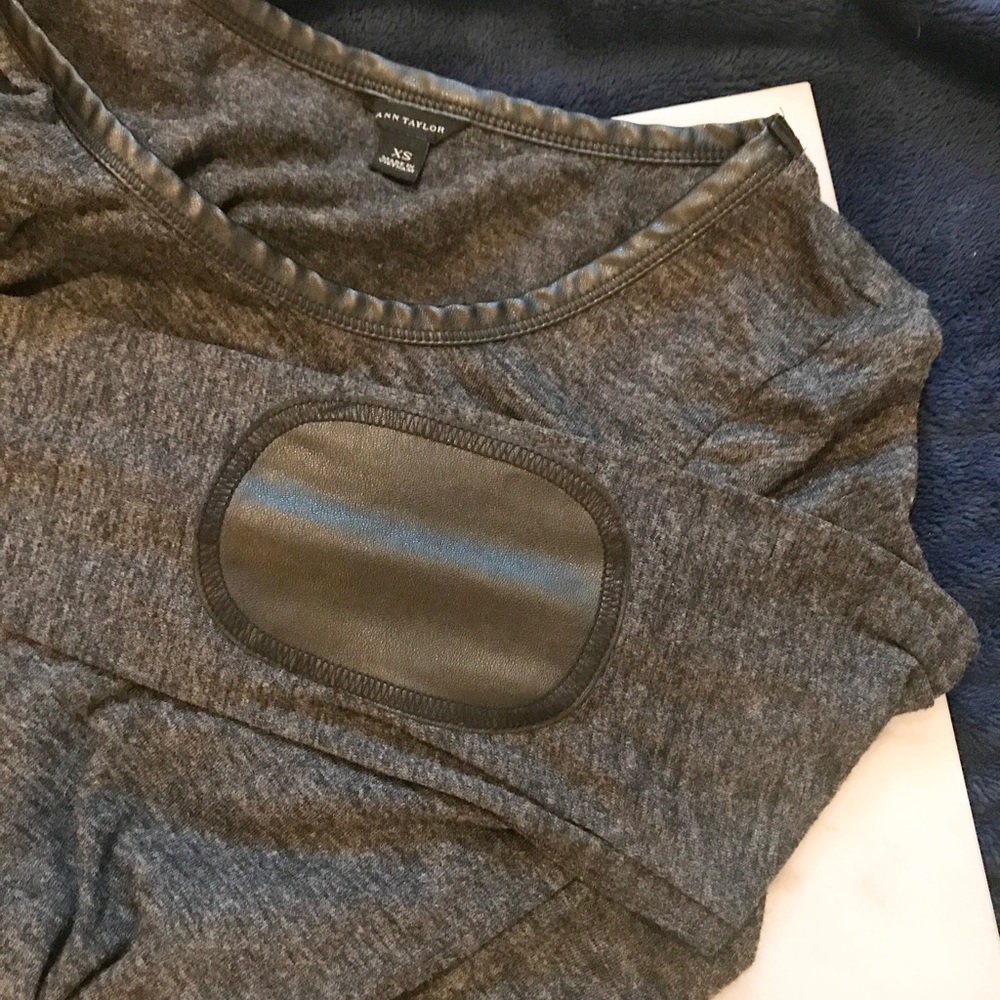 Ann Taylor long sleeve top