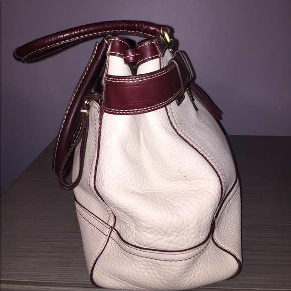 Coach 👜 Handbag - Picture 2 of 8