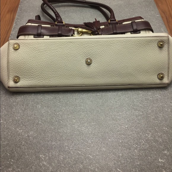 Coach 👜 Handbag - Picture 6 of 8