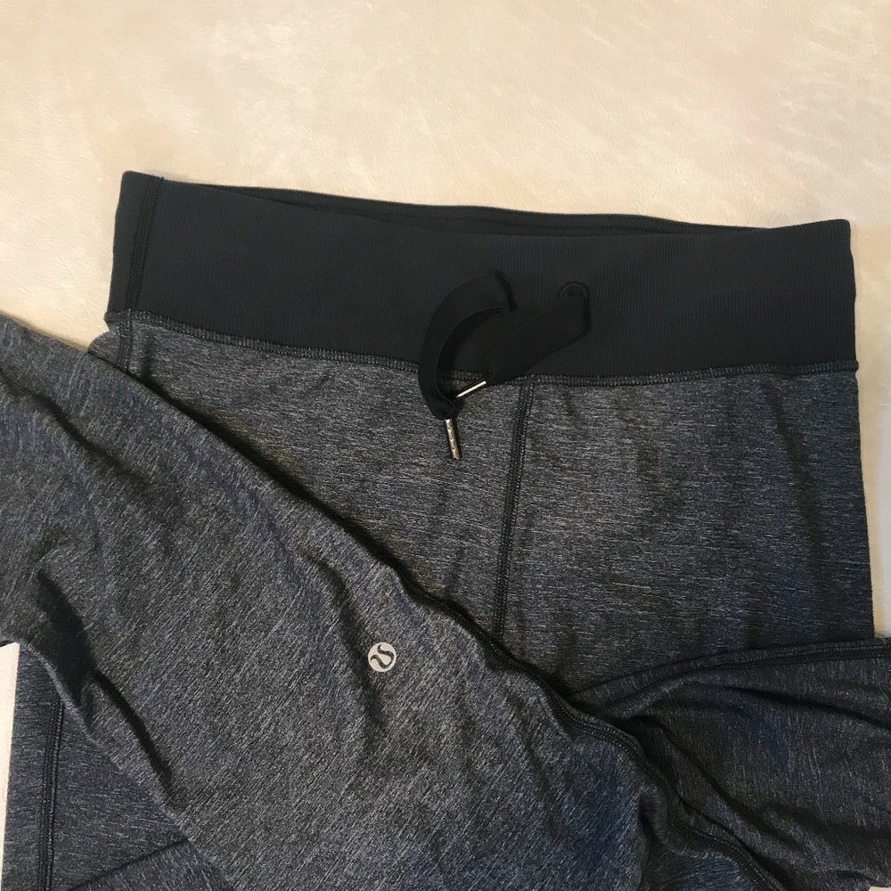 lululemon athletica heathered grey stretch pants 4