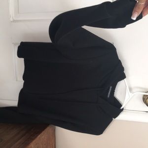Brandy Melville crop black sweatshirt