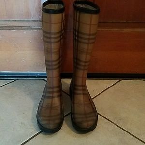 Burberry rain boots