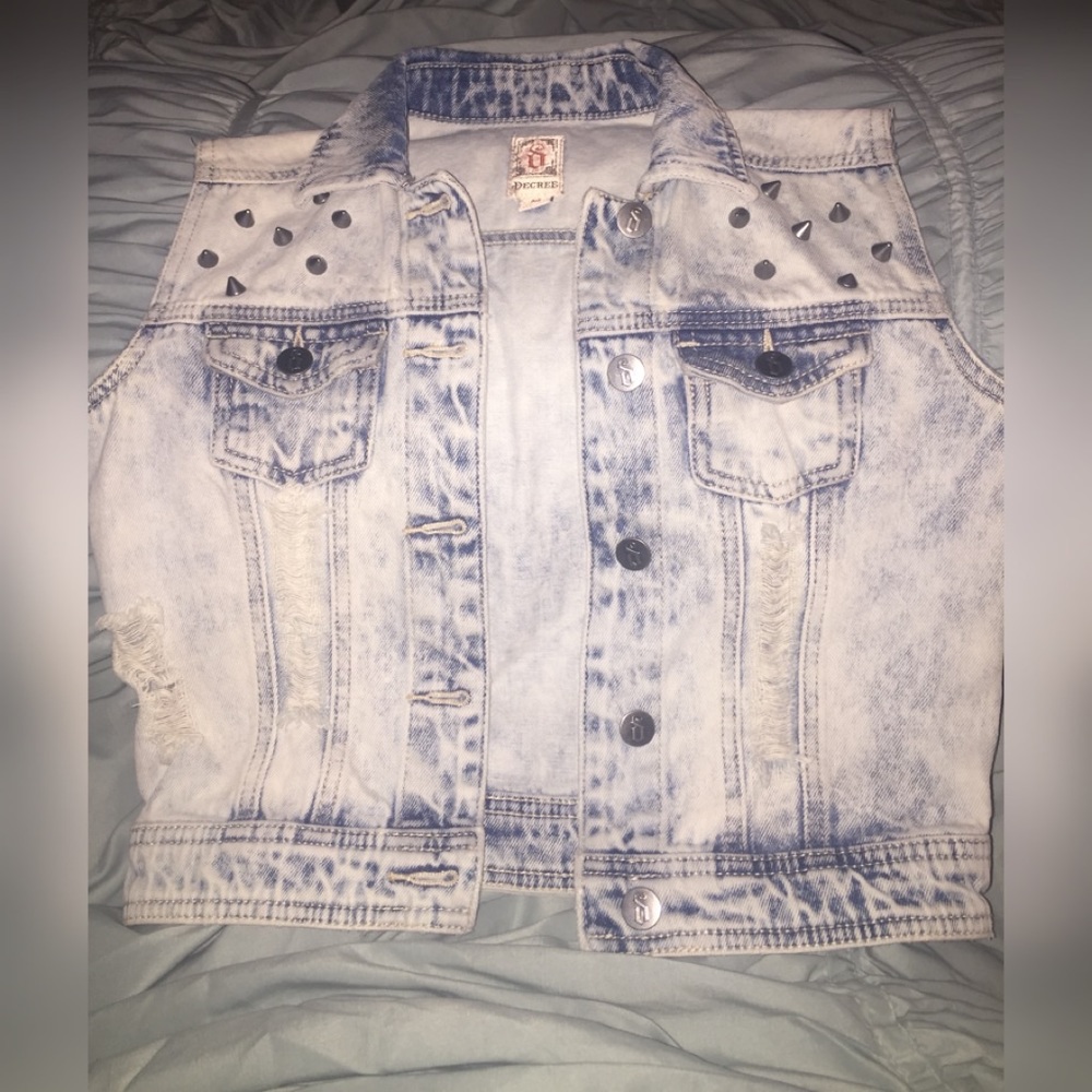 JCPenney Decree Distressed Denim Vest