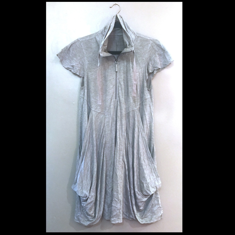 Sporty Kensie Grey Jersey Pocket Dress
