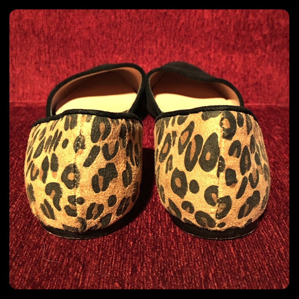 Betsey Johnson leopard print flats, pointed toe